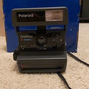 Polaroid One Step closeup 600 Film Camera